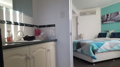 Palm Beach Bed & Breakfast - Accommodation Main Beach 30