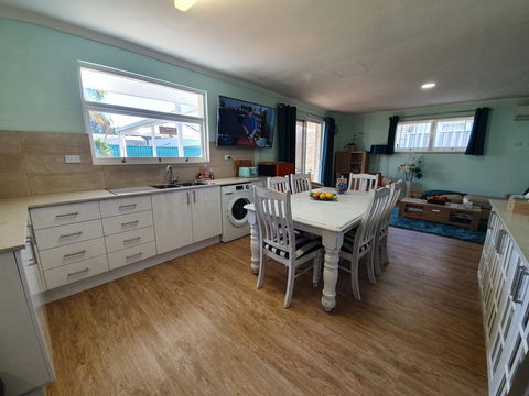 Palm Beach Bed & Breakfast - Accommodation Main Beach 17
