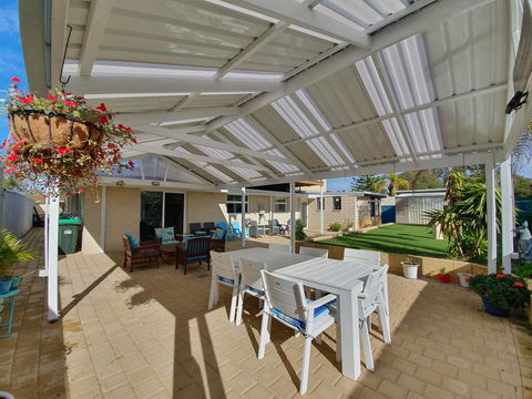 Palm Beach Bed & Breakfast - Accommodation Main Beach 20