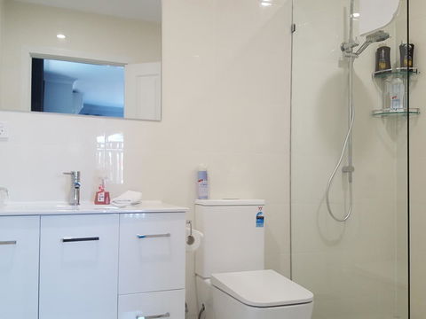 Palm Beach Bed & Breakfast - Accommodation Main Beach 8