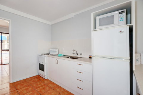 West Beach Lagoon 204 â€“ Ground Floor - Accommodation Main Beach 7