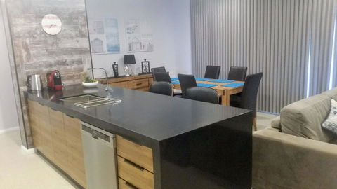 Mandurah Beach Front Apartment - Accommodation Main Beach 13