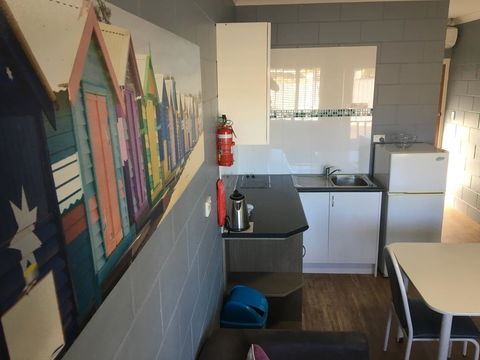 Esperance Central Accommodation - Accommodation Main Beach 24