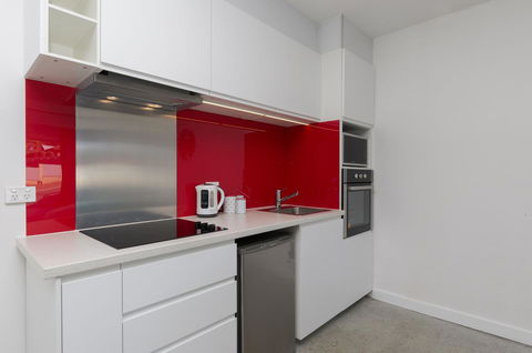 Sunset Place Apartments - Accommodation Main Beach 26