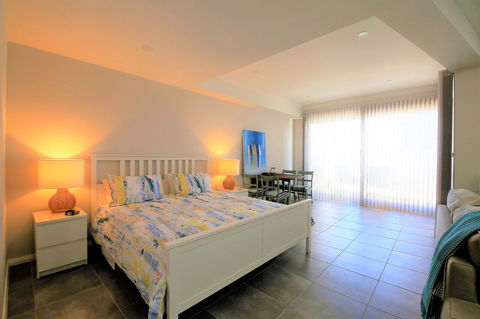 Studio Style Mindarie Marina - Accommodation Main Beach 2