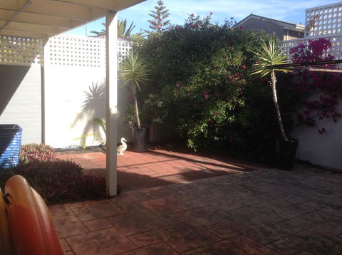 Waterside Canal Dreams - Accommodation Main Beach 16