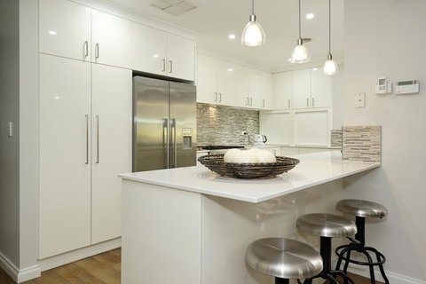 Marcus Villa Booragoon - Accommodation Main Beach 2