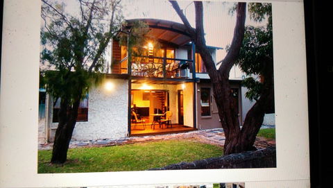 Dunsborough Luxury Villa - Accommodation Main Beach 0