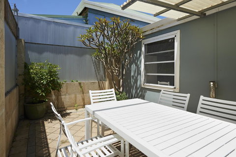 Albany Harbourside Apartments And Houses - Accommodation Main Beach 5
