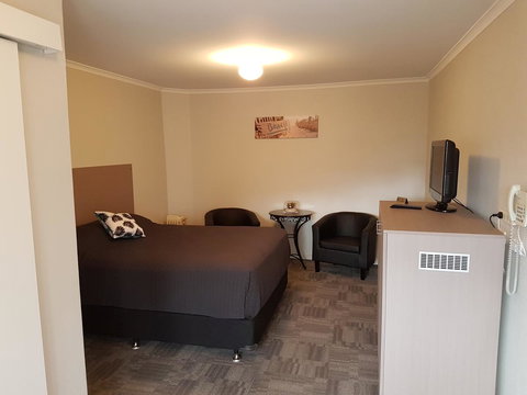 Mandurah Foreshore Motel - Accommodation Main Beach 8