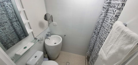 West Beach Lagoon 211 â€“ Great Views - Accommodation Main Beach 11