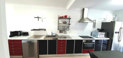 West Beach Lagoon 211 â€“ Great Views - Accommodation Main Beach 4