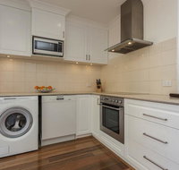 Attadale Excutive Villa - Accommodation Main Beach