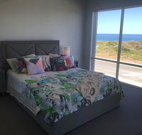 Beach House at SeaScapes.. - Accommodation Main Beach