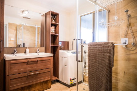 The Bothy Lancelin Family Retreat - Accommodation Main Beach 19
