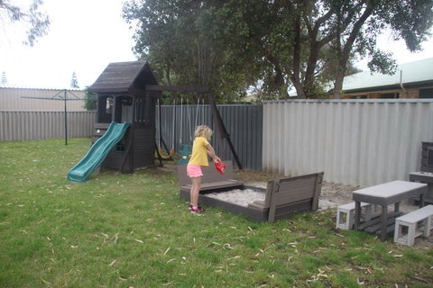 The Bothy Lancelin Family Retreat - Accommodation Main Beach 23