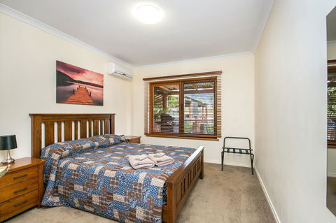 Coranda Lodge - Accommodation Main Beach 14