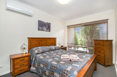 Coranda Lodge - Accommodation Main Beach 9