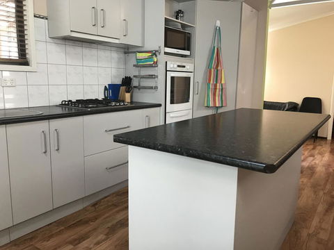 Sabai Accommodation - Accommodation Main Beach 23