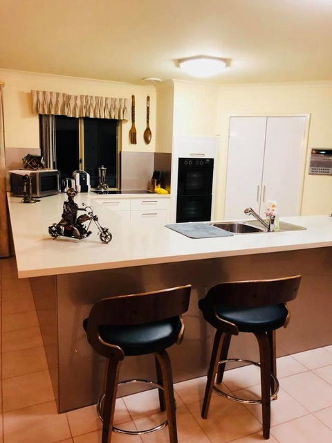 LA ANCHOR ON THE CANALS (MANDURAH) - Accommodation Main Beach 6