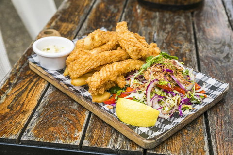 Nightcap At The Ship Inn - Accommodation Main Beach 11