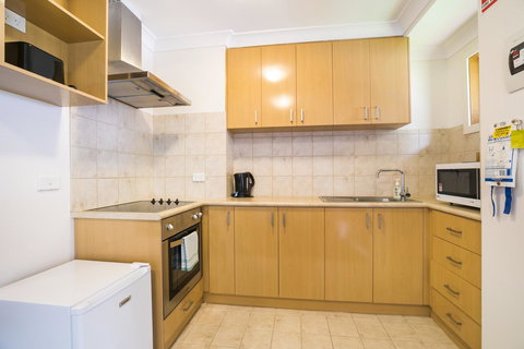 Nightcap At The Ship Inn - Accommodation Main Beach 29