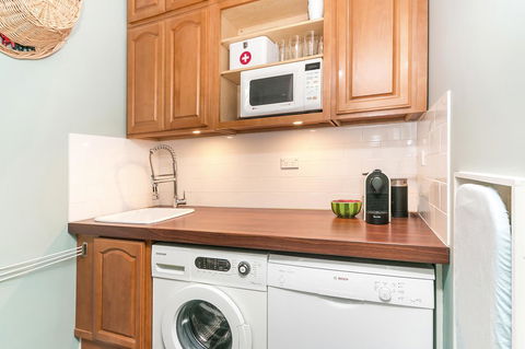 SoBe Fremantle - Accommodation Main Beach 15