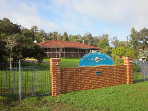 Bridgetown Valley Lodge - Accommodation Main Beach 0