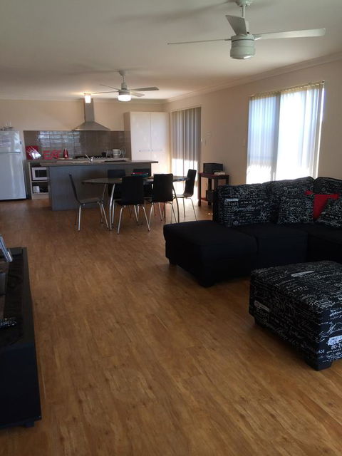 Portree On Sea - Kalbarri - Accommodation Main Beach 2