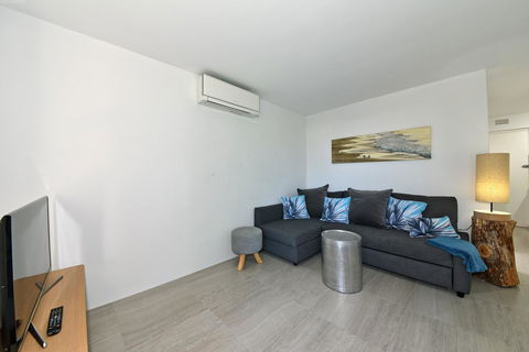 Cottesloe Apartment Close To Beach - Accommodation Main Beach 16