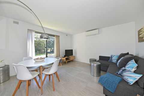 Cottesloe Apartment Close To Beach - Accommodation Main Beach 17