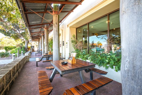 Nightcap At Wanneroo Tavern - Accommodation Main Beach 10