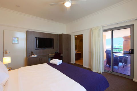 Cottesloe Beach Hotel - Accommodation Main Beach 8