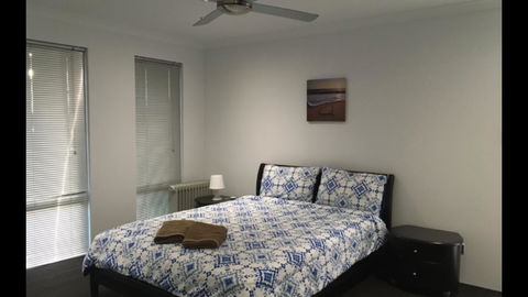 Vacation Home - Accommodation Main Beach 3
