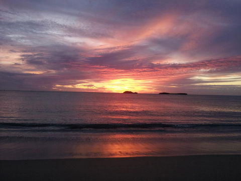 Island View Villas - Accommodation Main Beach 18