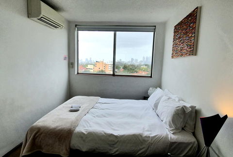 Lawley Luxury Views - Perth City, Swan River - Accommodation Main Beach 5