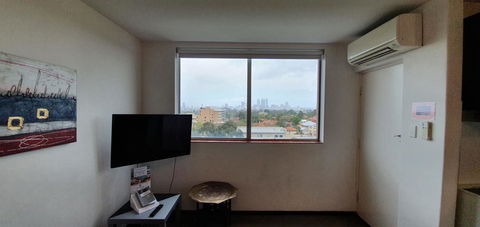 Lawley Luxury Views - Perth City, Swan River - Accommodation Main Beach 19