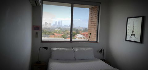 Lawley Luxury Views - Perth City, Swan River - Accommodation Main Beach 15