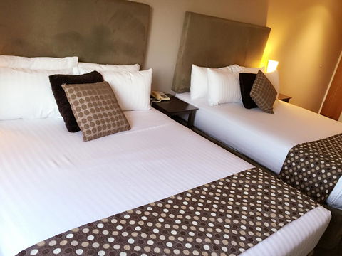 Joondalup City Hotel - Accommodation Main Beach 17