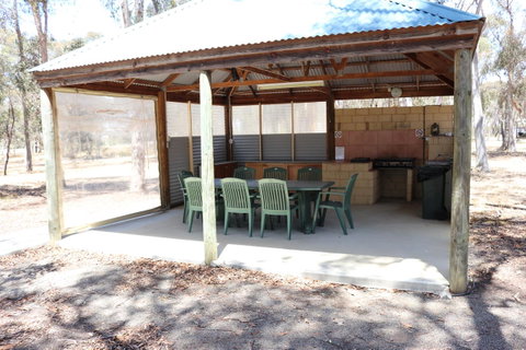 Kendenup Cottages And Lodge - Accommodation Main Beach 31