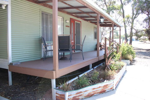 Kendenup Cottages And Lodge - Accommodation Main Beach 28