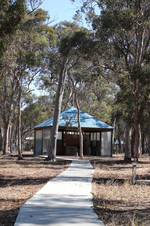 Kendenup Cottages And Lodge - Accommodation Main Beach 27