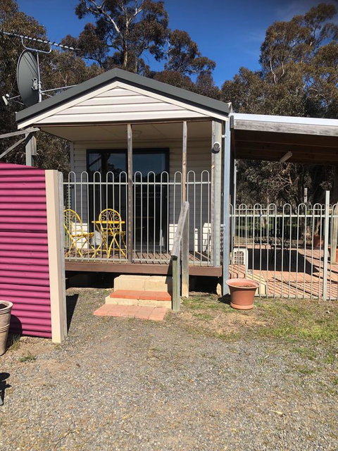 Kendenup Cottages And Lodge - Accommodation Main Beach 1