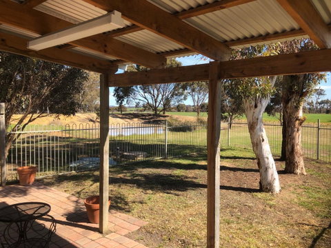 Kendenup Cottages And Lodge - Accommodation Main Beach 6