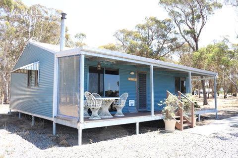 Kendenup Cottages And Lodge - Accommodation Main Beach 24