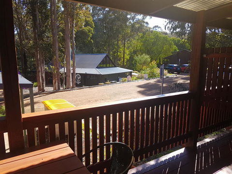 Adamsons Riverside Accommodation - Accommodation Main Beach 19