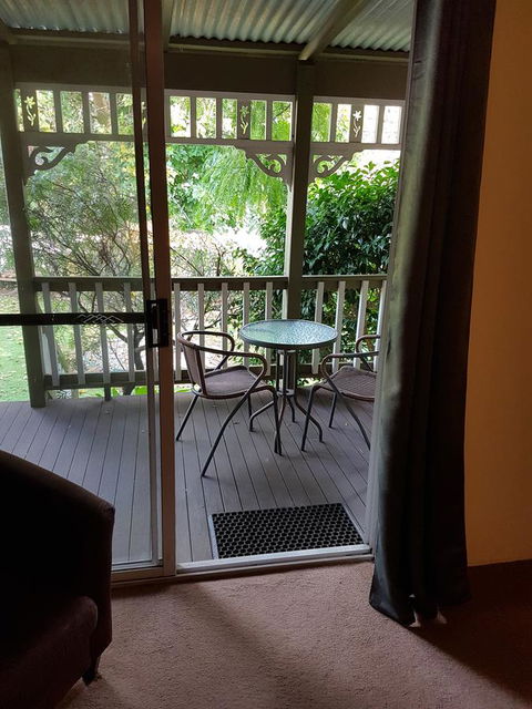 Adamsons Riverside Accommodation - Accommodation Main Beach 34