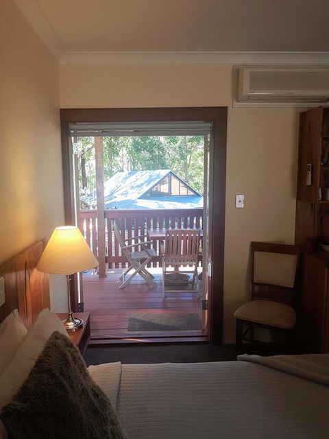 Adamsons Riverside Accommodation - Accommodation Main Beach 10