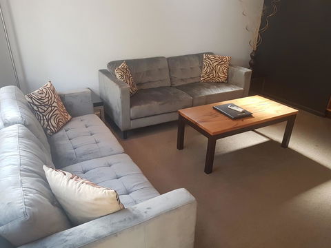 Adamsons Riverside Accommodation - Accommodation Main Beach 6