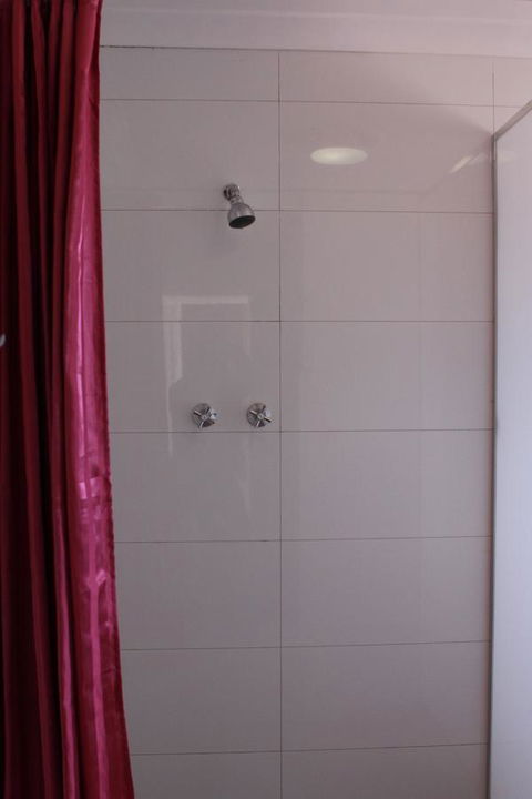 Haus Accommodation - Accommodation Main Beach 9